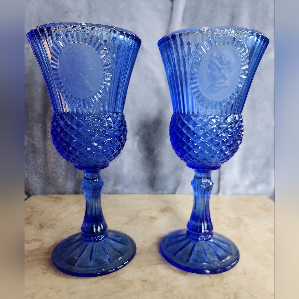 Set 2 Vintage Avon Fostoria George & Martha Washington Cobalt Blue Wine Goblets